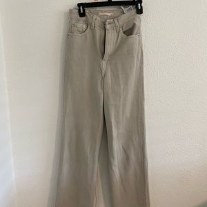 Levi’s high loose jeans, mushroom color 24